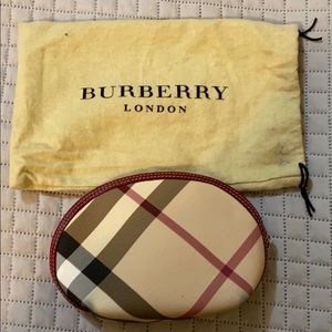 Burberry make up bag